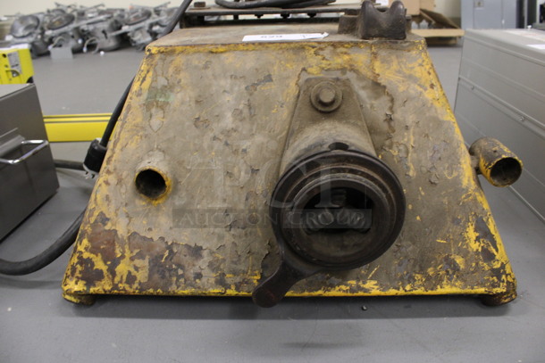Oster Model E Metal Unit. 22x21x23. (Basement: Room 019) - Image 2 of 7