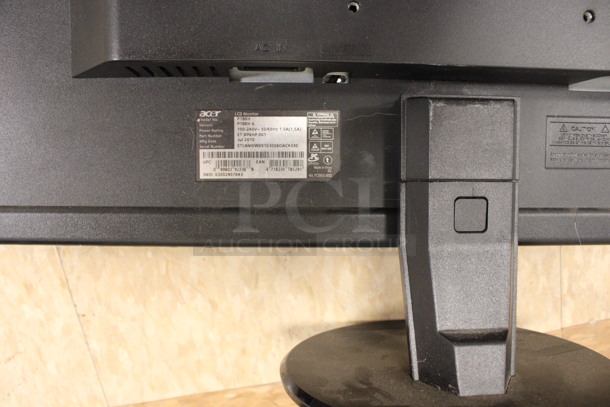 4 Various Computer Monitors; Acer Model P186H, Acer Model P191W, Sony Model SDM-HS73 and Radius. 15", 17", 18.5", 19". 4 Times Your Bid! (Room 108) - Image 3 of 9