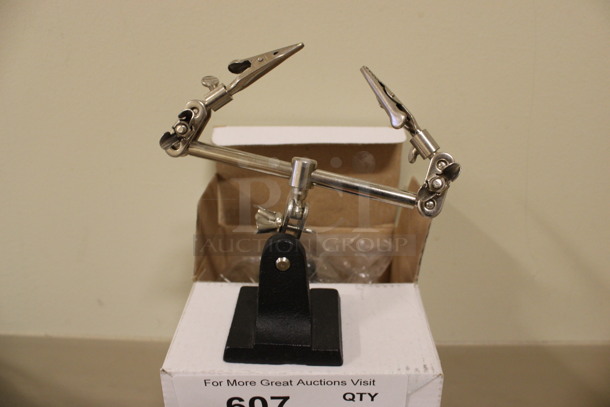 ALL ONE MONEY! Lot of 6 Metal Units w/ Clips and Various Pace Bags Including Tweezers! (Room 108) - Image 3 of 4