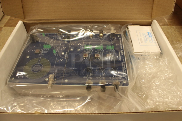 6 IN ORIGINAL BOX! Industrial Fiber Optic IF-529 Fiber Optic Multiplex Video Transceivers. 7.5x9.5x2.5. 6 Times Your Bid! (Room 108) - Image 3 of 5