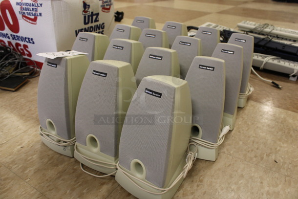 ALL ONE MONEY! Lot of 15 Harman Kardon Speakers! 4.5x5.5x9. (Room 108) - Image 3 of 4