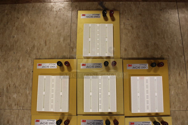 10 3M ACE 200 All Circuit Evaluator Breadboards. 4.5x5.5x1. 10 Times Your Bid! (Room 108) - Image 4 of 4