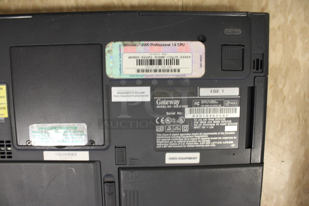 2 Laptops; Dell Model PP01X Inspiron 8100 and Gateway Model Solo 9300 1910. 15", 16". 2 Times Your Bid! (Room 108) - Image 9 of 10