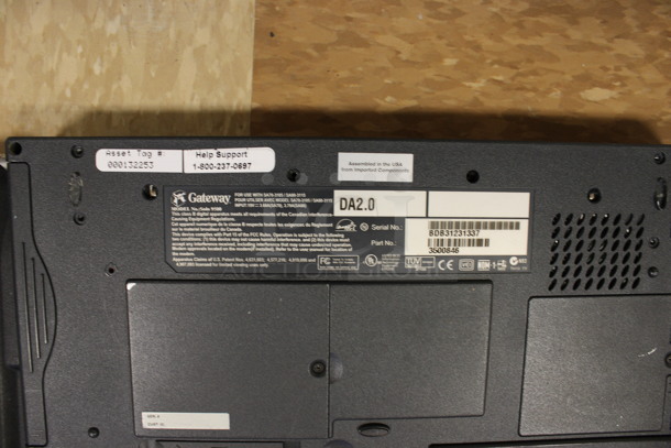 2 Various Laptops; Gateway Model Solo 9500 and Gateway Model MS2285. 15", 15.5". 2 Times Your Bid! (Room 108) - Image 8 of 9