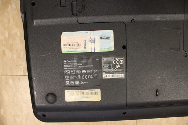 2 Various Laptops; Gateway Model Solo 9500 and Gateway Model MS2285. 15", 15.5". 2 Times Your Bid! (Room 108) - Image 9 of 9