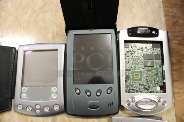 ALL ONE MONEY! Lot of 7 Various PDAs. Includes 3x4.5x0.5. (Room 108) - Image 2 of 4