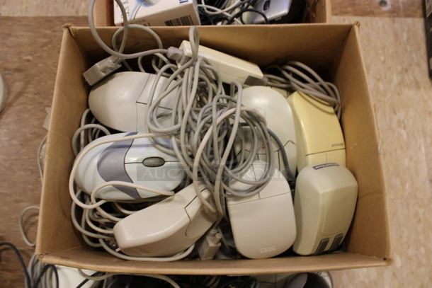 ALL ONE MONEY! Lot of Various Computer Mouse! (Room 108) - Image 3 of 4