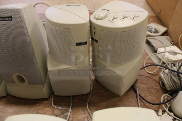ALL ONE MONEY! Lot of 12 Various Speakers! Includes 4x5x7. (Room 108) - Image 6 of 6