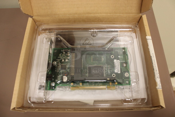 IN ORIGINAL BOX! Cisco Systems Air-PCI352 PCI Adapter. 5x6.5x1. (Room 108)