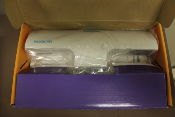 IN ORIGINAL BOX! Microtek LightLid 35 35mm Slide and Filmstrip Scanning Adapter. 9.5x3x1.5. (Room 108) - Image 2 of 3
