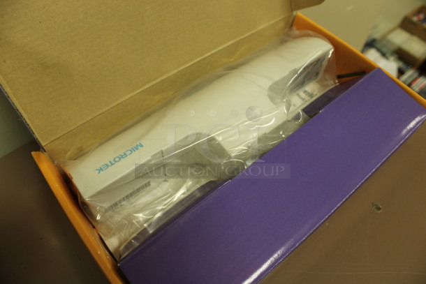 IN ORIGINAL BOX! Microtek LightLid 35 35mm Slide and Filmstrip Scanning Adapter. 9.5x3x1.5. (Room 108) - Image 3 of 3