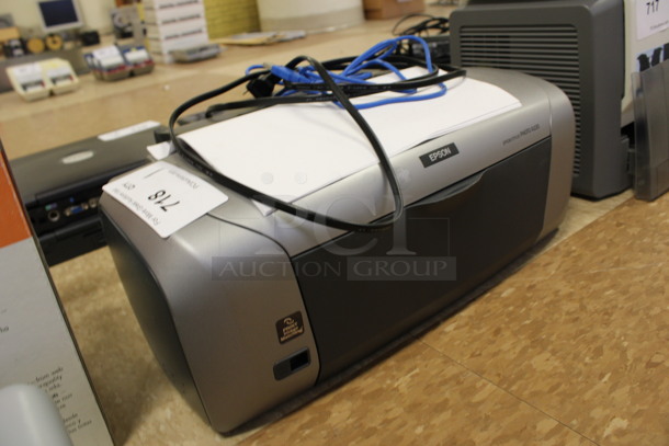 Epson Stylus Photo R220 Countertop Photo Printer. 18x9.5x7. (Room 108)
 - Image 4 of 4