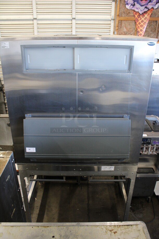 Follett Model ITS2250SG-60 Stainless Steel Commercial Ice Machine Bin on Follett Model 00147653 Stainless Steel Ice Transport System. Does Not Have Carts. 60x46x107