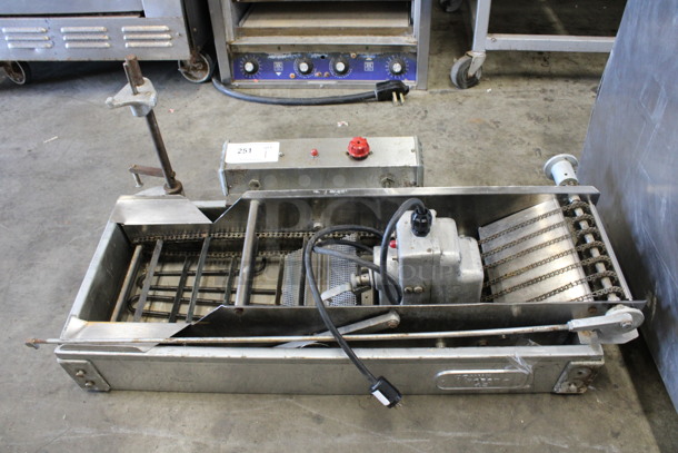 Belshaw Donut Robot Model DR42 Stainless Steel Commercial Countertop Sanitary Fryer. 208 Volts, 1 Phase. 38x19x18