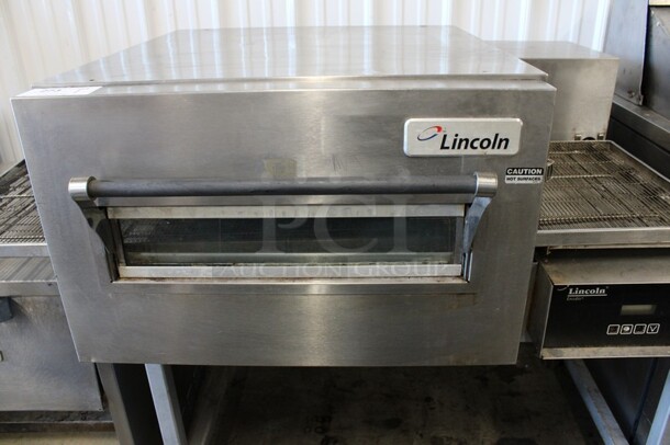 LATE MODEL! Lincoln Impinger Stainless Steel Commercial Conveyor Pizza Oven on Commercial Casters. 240 Volts, 1 Phase. 50x40x43.5 - Image 2 of 6