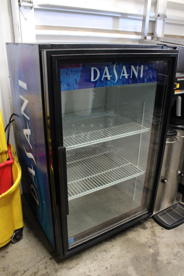 2016 True Model GDM-07-LD ENERGY STAR Metal Commercial Mini Cooler Merchandiser. 115 Volts, 1 Phase. 24x24x40. Tested and Working! - Image 3 of 5