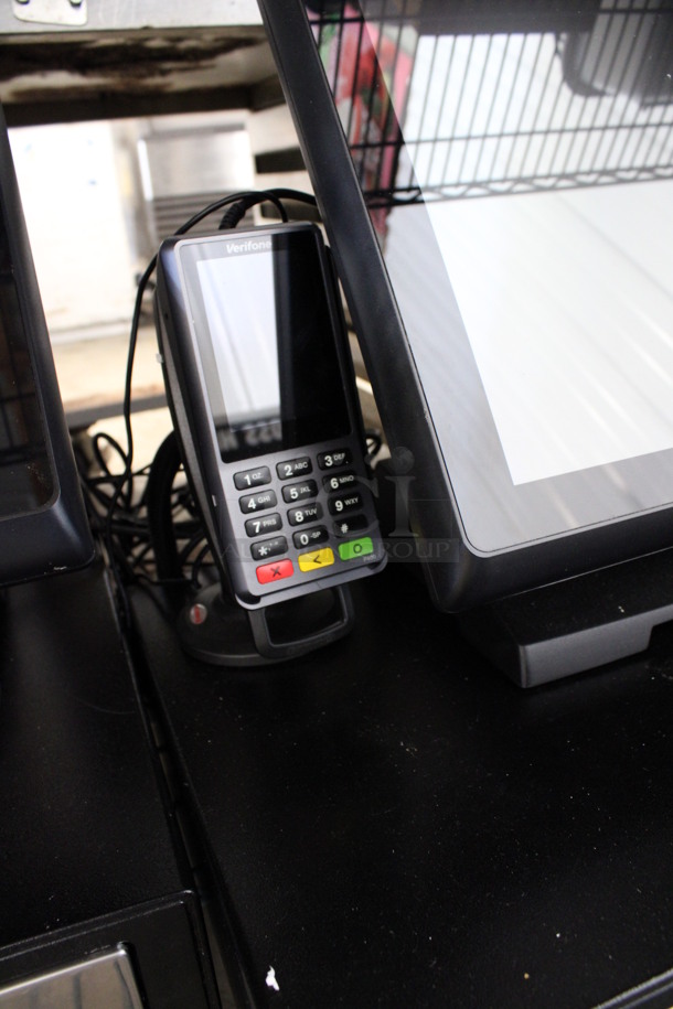 ALL ONE MONEY! Lot of Touch Dynamic 15" POS Monitor, VeriFone Credit Card Reader and Metal Cash Drawer - Image 3 of 4