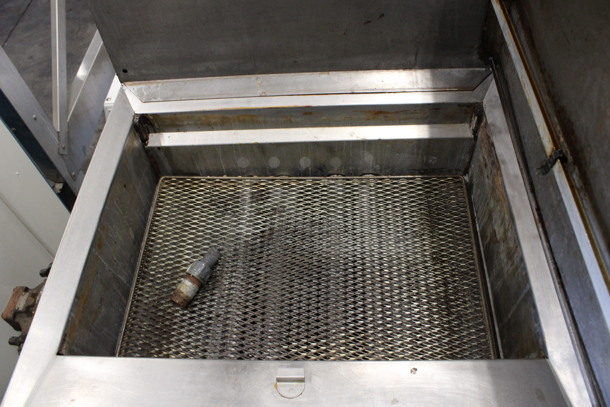 Pitco Frialator Model 26 PS Stainless Steel Commercial Floor Style Natural Gas Powered Donut Fryer. 29.5x38x56 - Image 4 of 6