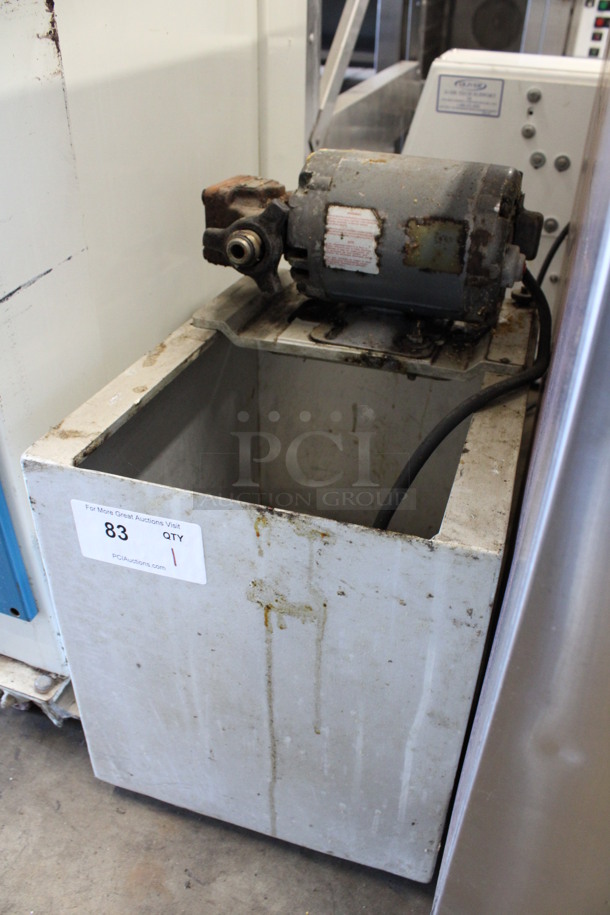 Motor on White Metal Grease Pump For Fryer. 115 Volts, 1 Phase. 13x19x22 - Image 3 of 5