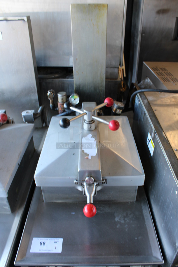 Henny Penny Stainless Steel Commercial Floor Style Electric Powered Pressure Fryer on Commercial Casters. 208 Volts, 3 Phase. 18x38x58 - Image 4 of 9