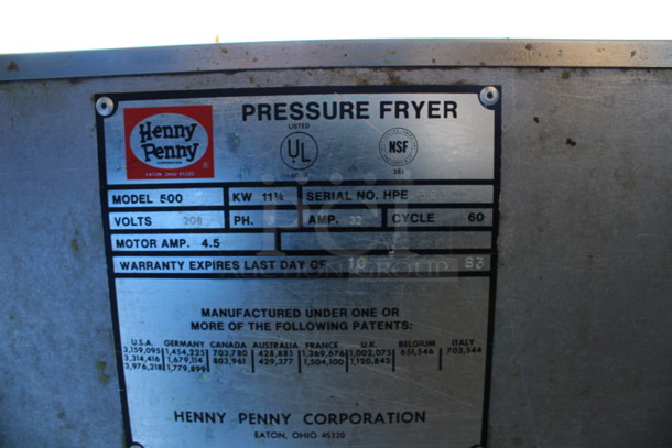 Henny Penny Stainless Steel Commercial Electric Powered Floor Style Electric Powered Pressure Fryer on Commercial Casters. 208 Volts, 3 Phase. 18x38x58 - Image 8 of 9