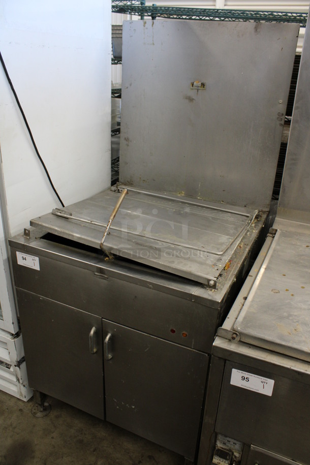 Stainless Steel Commercial Floor Style Natural Gas Powered Donut Fryer. 30x32x66 - Image 2 of 6