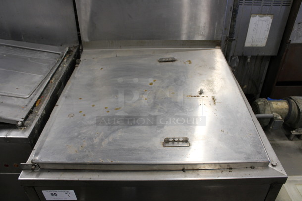 Polin Model SP155G-M2424 SP 155 Stainless Steel Commercial Floor Style Natural Gas Powered Donut Fryer. 70,000 BTU. 32x41x68 - Image 3 of 10