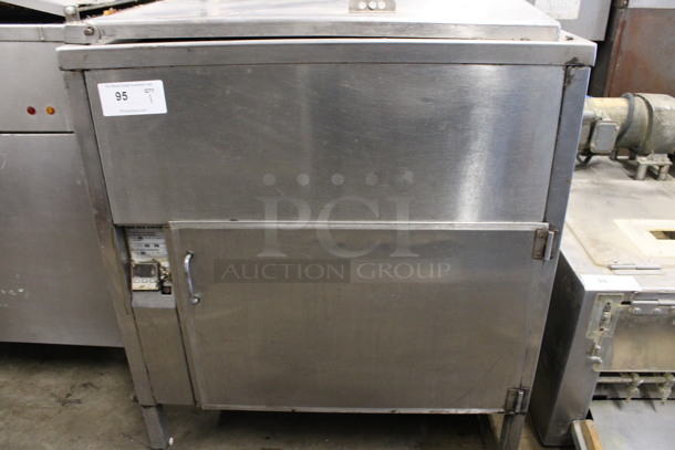 Polin Model SP155G-M2424 SP 155 Stainless Steel Commercial Floor Style Natural Gas Powered Donut Fryer. 70,000 BTU. 32x41x68 - Image 7 of 10