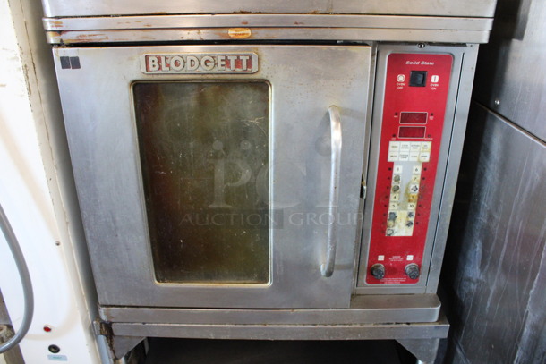 2 Blodgett Model CTB-1 Stainless Steel Commercial Electric Powered Half Size Convection Ovens w/ View Through Door and Metal Oven Racks on Commercial Casters. Missing Top Control Panel. 220-240 Volts, 3 Phase. 32x27x74. 2 Times Your Bid! - Image 5 of 10