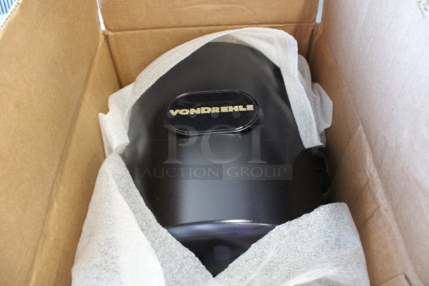 2 Vondrehle Poly Wall Mount Paper Towel Dispensers. 1 Is Brand New In Box. 10x10x16. 2 Times Your Bid! - Image 3 of 3