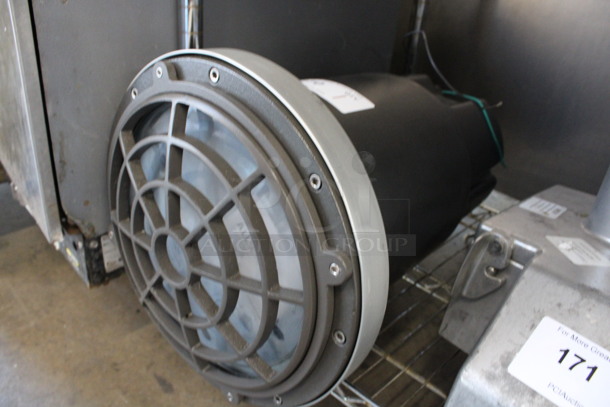 Metal Light Fixture. 12x12x17 - Image 4 of 7