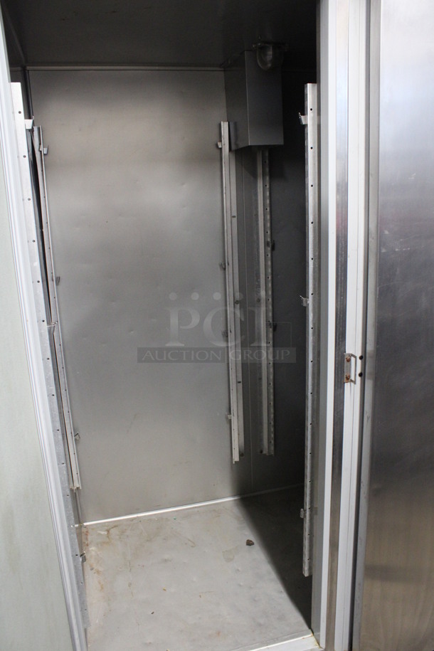 Hobart Model Q3-5 Stainless Steel Commercial 3 Door Reach In Cooler. 120/208-240 Volts, 1 Phase. 82.5x34x83 - Image 3 of 6