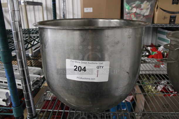 Metal Commercial Mixing Bowl. 16x14x12 - Image 1 of 6