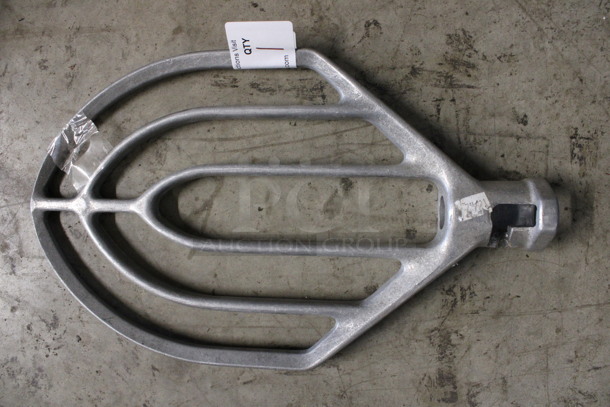 Model DS30 Metal Commercial 30 Quart Paddle Attachment for Mixer. 10x3x16.5 - Image 4 of 4