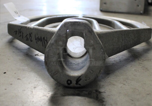 Model DS30 Metal Commercial 30 Quart Paddle Attachment for Mixer. 10x3x16.5 - Image 3 of 4