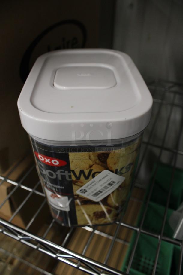 BRAND NEW! Oxo Clear and White Poly Container. 4.5x6.5x6.5 - Image 2 of 3