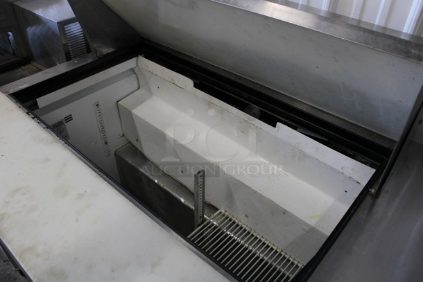 True Model TSSU-48-18M-B Stainless Steel Commercial Sandwich Salad Prep Table Bain Marie Mega Top on Commercial Casters. 115 Volts, 1 Phase. 48x34x47. Tested and Powers On But Does Not Get Cold - Image 5 of 8