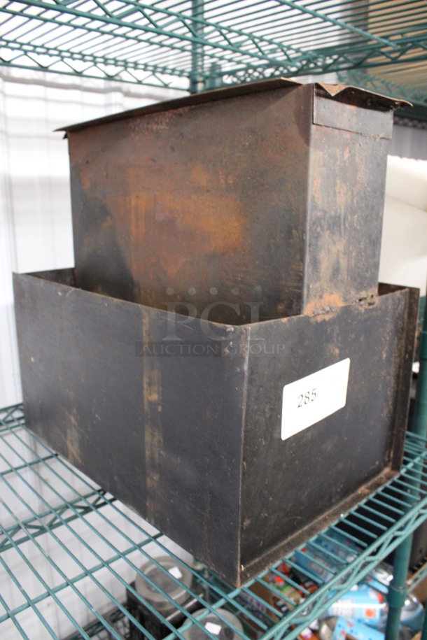 Metal Oven Vent. 11x17.5x16 - Image 2 of 3