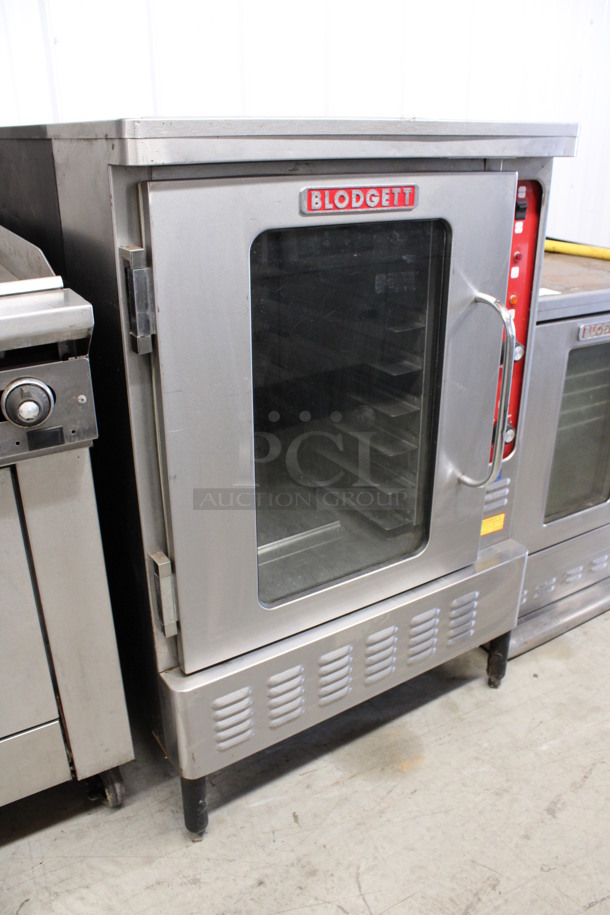 Blodgett Stainless Steel Commercial Electric Powered Half Size Convection Oven w/ View Through Door and Thermostatic Controls. 120 Volts, 1 Phase. 30x34x45 - Image 5 of 6