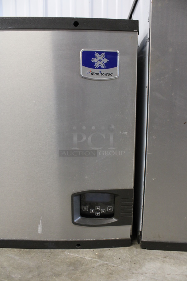 2011 Manitowoc Model IY0694N-261 Stainless Steel Commercial Ice Machine Head. 208-230 Volts, 1 Phase. 30x25x21.5 - Image 3 of 5