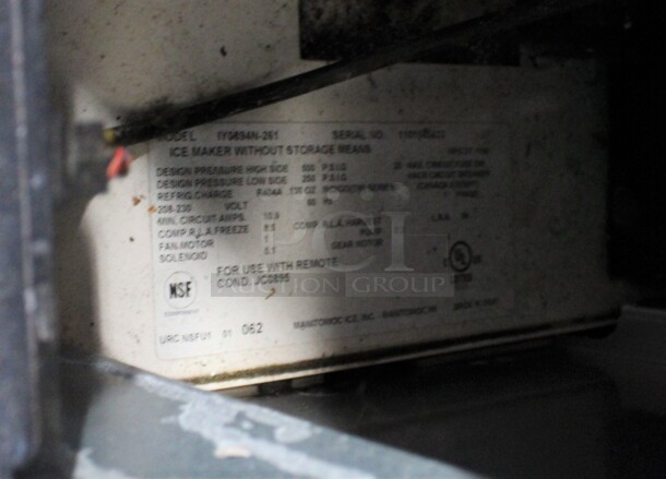 Manitowoc Model IY0694N-261 Stainless Steel Commercial Ice Machine Head. 208-230 Volts, 1 Phase. 30x25x27 - Image 4 of 4