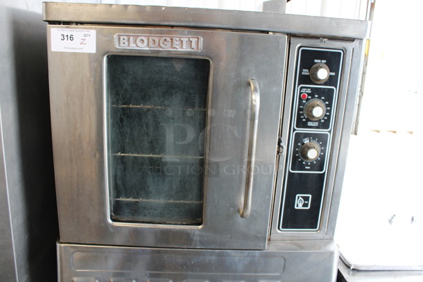 2 Blodgett Stainless Steel Commercial Propane Gas Powered Half Size Convection Ovens w/ View Through Door, Metal Oven Racks and Thermostatic Controls. 30x26x60. 2 Times Your Bid! - Image 3 of 10