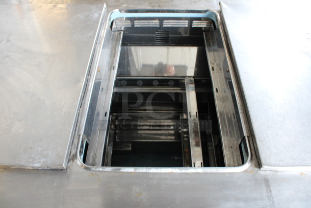 2015 Delfield Model D4472N-30M-A10 Stainless Steel Commercial Prep Table w/ 3 Lids and 6 Drawers on Commercial Casters. 115 Volts, 1 Phase. 72x32x37. Tested and Working! - Image 5 of 9