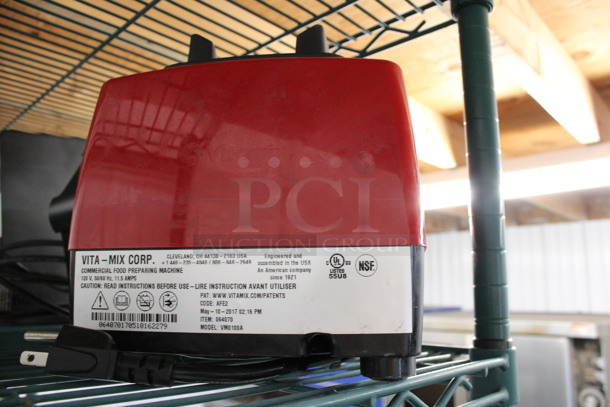 Vita-Mix Model VM0100A Metal Commercial Countertop Blender Base. 120 Volts, 1 Phase. 8x9x7. Tested and Working! - Image 3 of 3