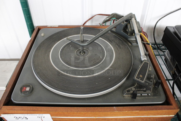 Garrand Countertop Record Player. 14.5x13x7 - Image 3 of 4