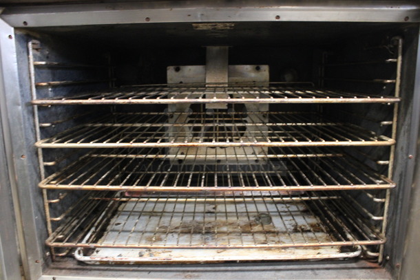 Vulcan Stainless Steel Commercial Natural Gas Powered Full Size Convection Oven w/ View Through Doors, Metal Oven Racks and Thermostatic Controls on Commercial Casters. 40.5x36x39 - Image 4 of 6