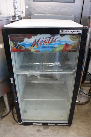 Beverage Air Model UR30G Metal Commercial Mini Cooler Merchandiser w/ Racks. 115 Volts, 1 Phase. 20.5x26x35.5. Tested and Working!