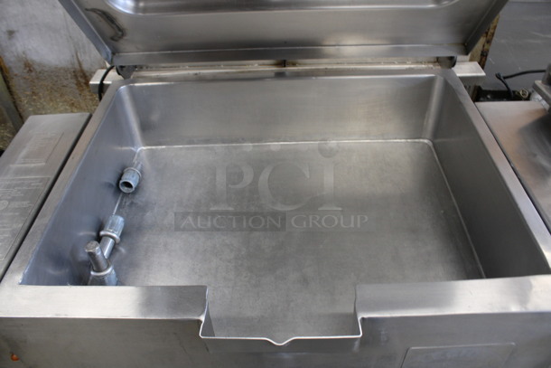 Legion Model TGSP-2430 Stainless Steel Commercial Natural Gas Powered Floor Style Braising Pan. 90,000 BTU. 47x40x38 - Image 4 of 7