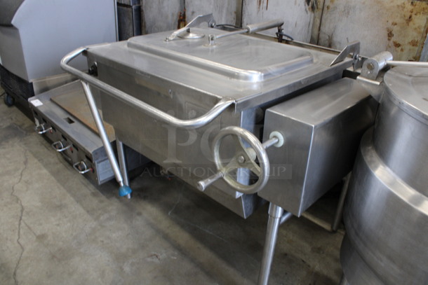 Legion Model TGSP-2430 Stainless Steel Commercial Natural Gas Powered Floor Style Braising Pan. 90,000 BTU. 47x40x38 - Image 6 of 7