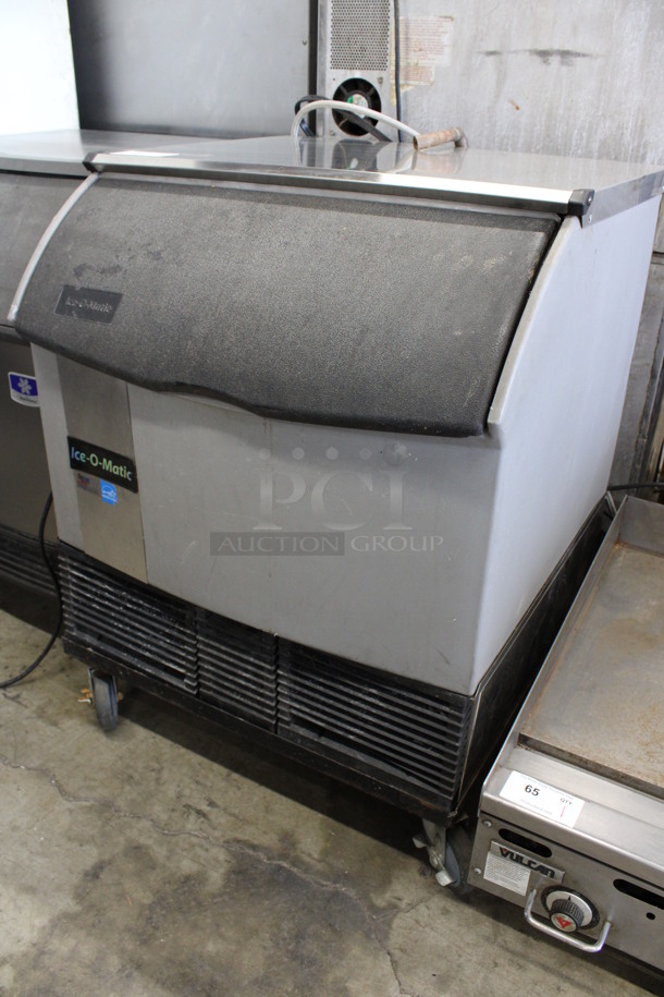 Ice O Matic Model ICEU300FA3 Stainless Steel Commercial Air Cooled Self Contained Undercounter Ice Machine on Commercial Casters. 115 Volts, 1 Phase. 30x29x40 - Image 2 of 7